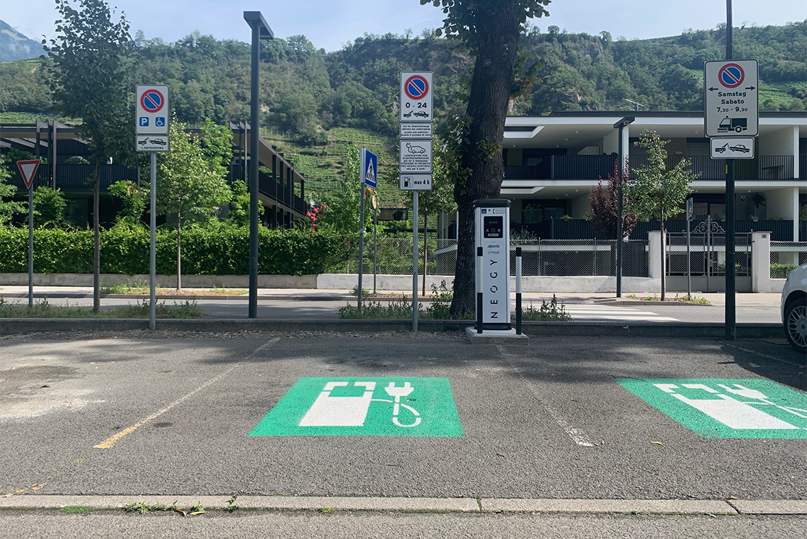 stazioni di ricarica pubbliche